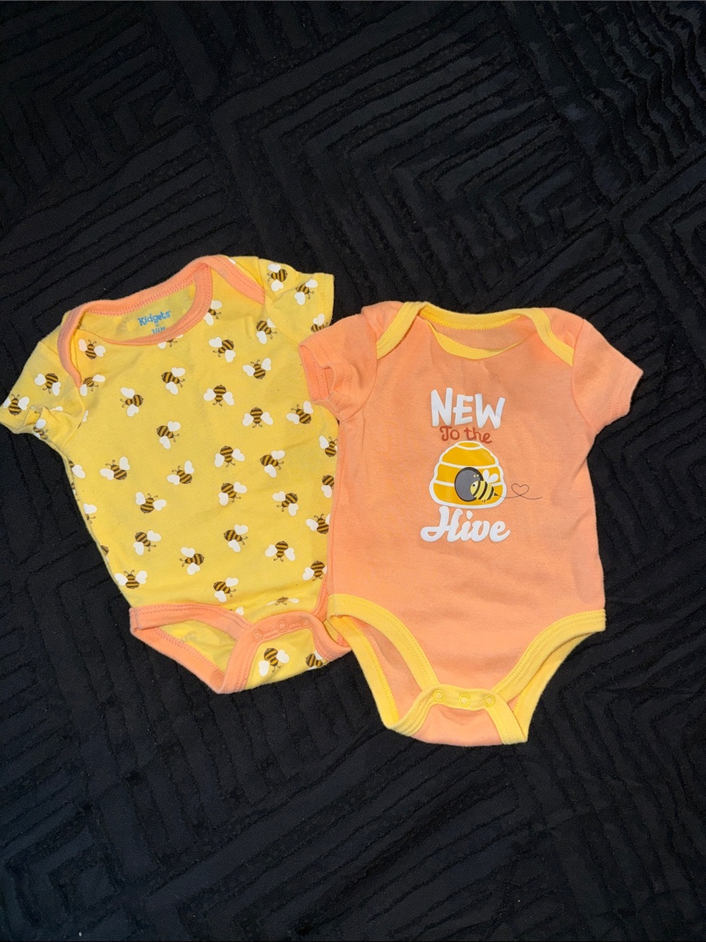 Kidgets Yellow & Orange Bee Print One-Piece Set